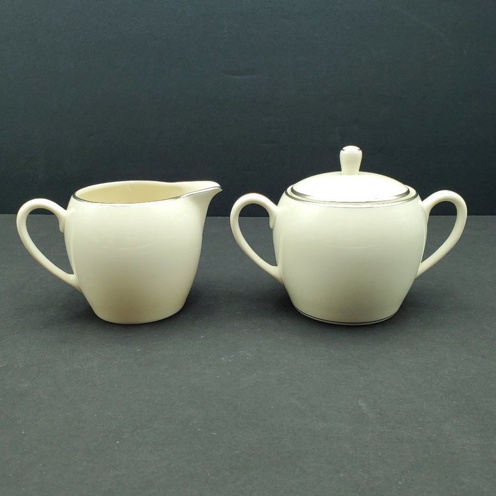 Pickard China Pristine Creamer & Sugar Bowl with Lid Ivory with Platinum Trim